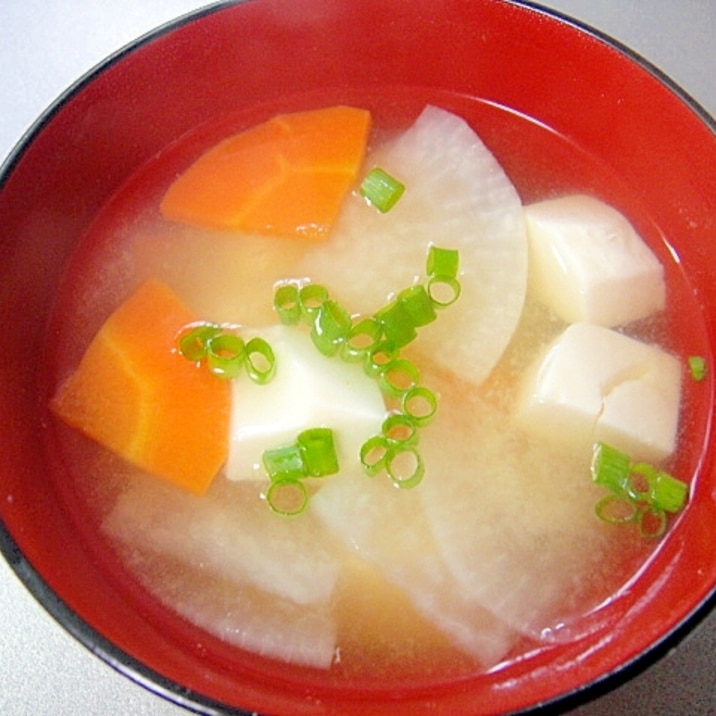 豆腐大根にんじんの味噌汁 レシピ 作り方 By Mint74 楽天レシピ 豆腐大根にんじんの味噌汁 レシピ 作り方 By Mint74 楽天レシピ